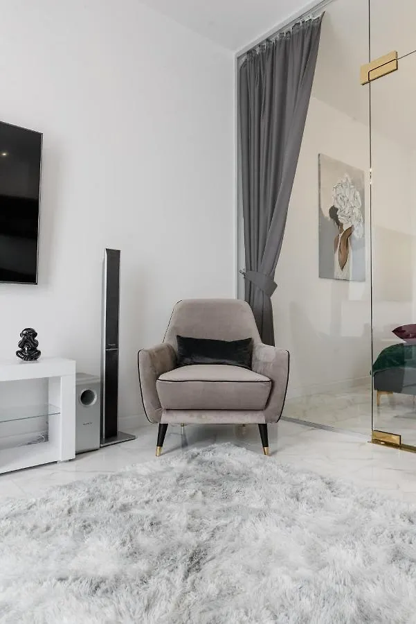 Pearl Premium Apartments كييف