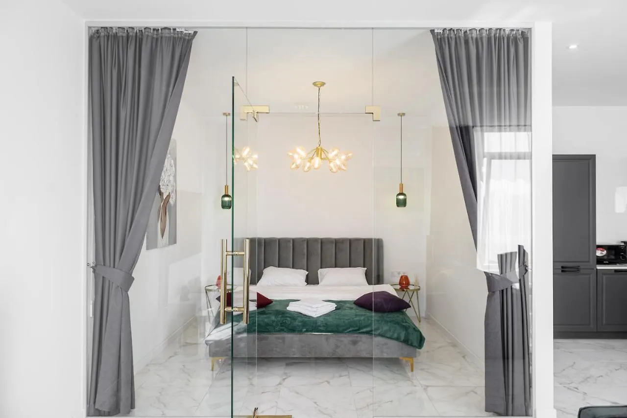 Pearl Premium Apartments كييف